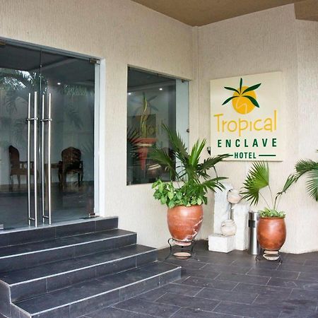 Tropical Enclave Hotel Accra Kültér fotó